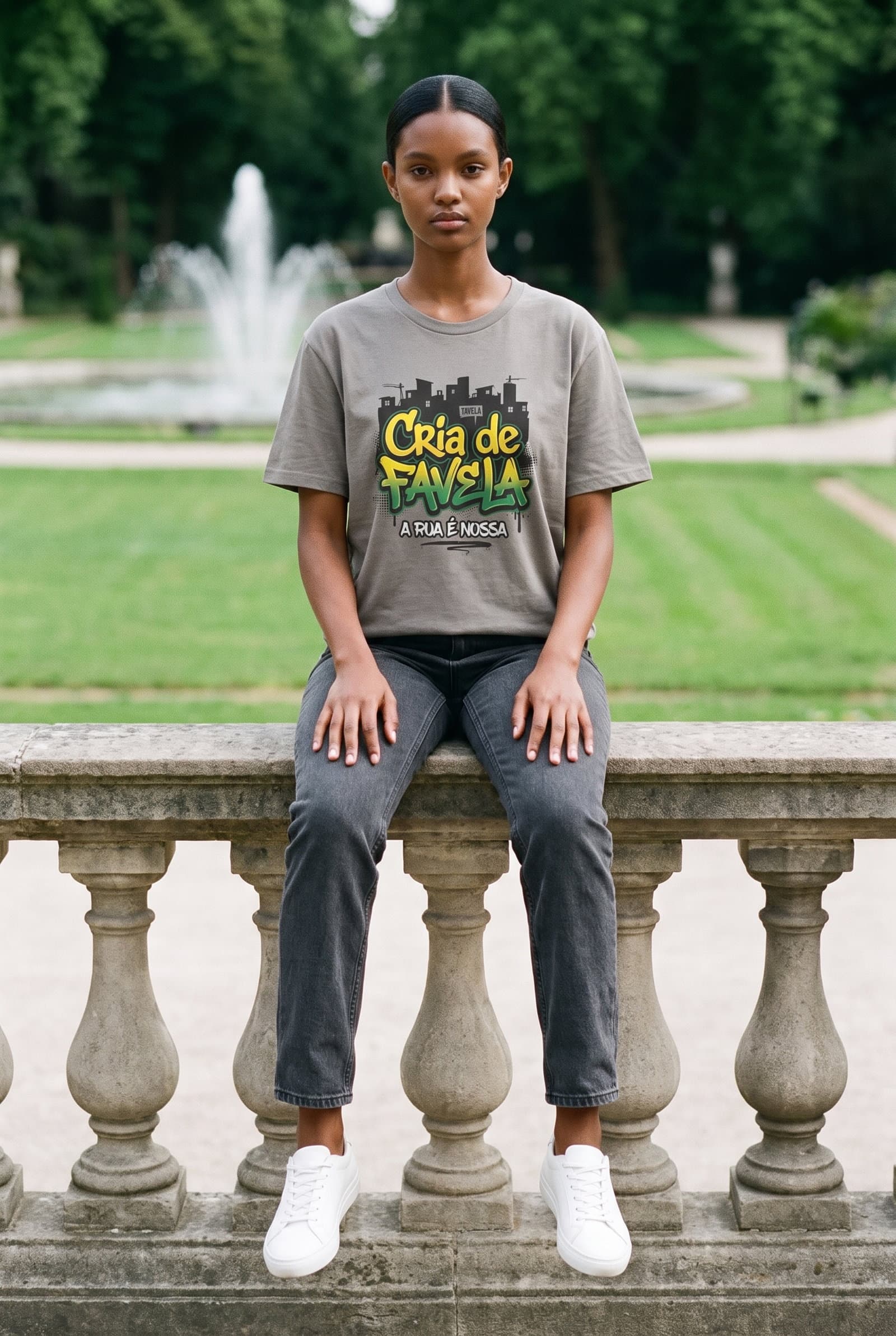 Cria de Favela Streetwear Tee