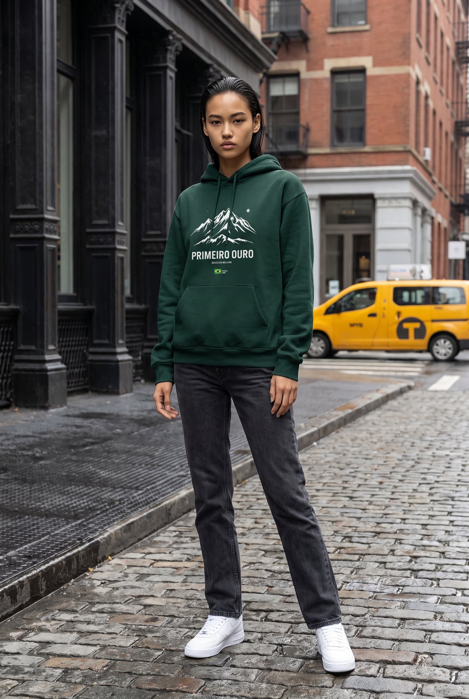 Primeiro Ouro Mountain Hoodie